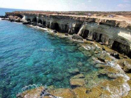 15/01/2017 47 η Εξόρμηση Κοπή Βασιλόπιττας ΚΟΝΝΟΣ GAVO GRECO Kόννος- Άγιοι Ανάργυροι - Γέφυρα του Κόρακα Παλάτια (κυκλικό) Καλωσορίζουμε τη νέα χρονιά ανάμεσα στα Ματσικόριδα με φόντο το γαλάζιο!