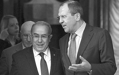 Ραντεβού με βασιλικές πλάκες γκρίγους
