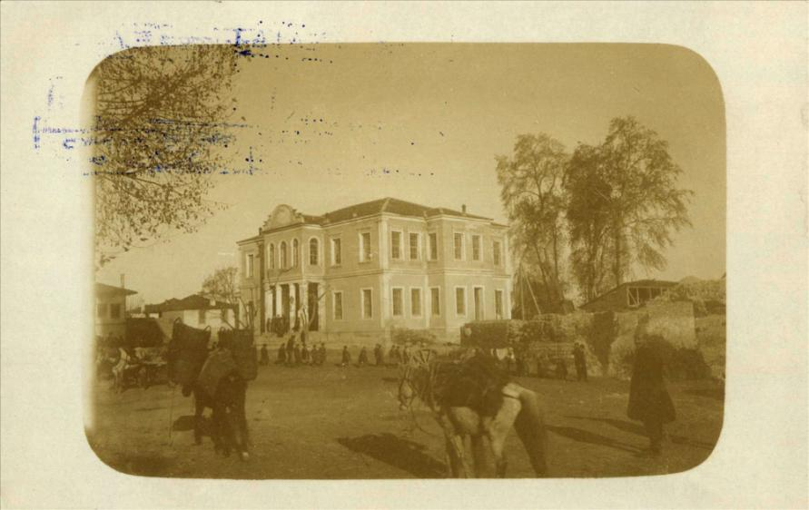 Τούρκοι στην αρχιτεκτονική των δημόσιων κτιρίων.