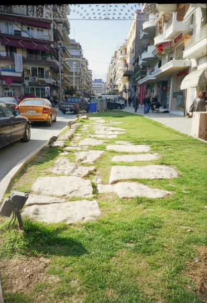 Προϊστορία - Μακεδονική Περίοδος Πρώτοι κάτοικοι της Βέροιας θεωρούνται οι Βρύγες, ένα πελασγικό φύλο.