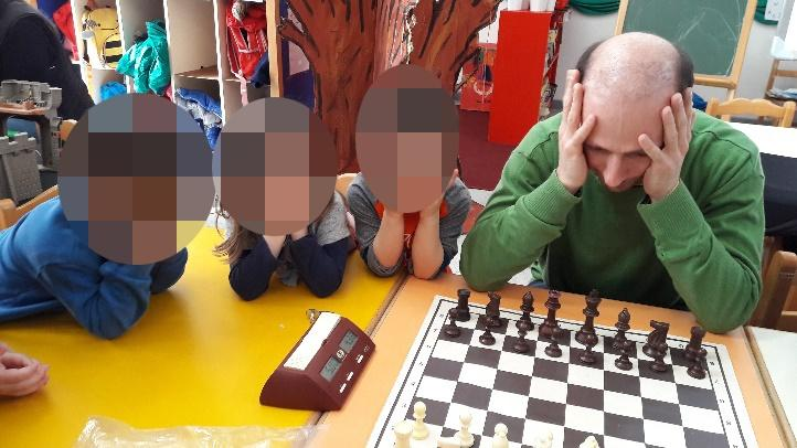 τθν ςυγκρίνουμε με το ςκάκι