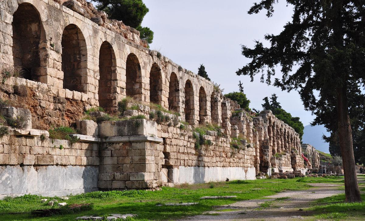 ΣΤΟΑ ΕΥΜΕΝΟΥΣ: Μεταφέρθηκε από την Μ.