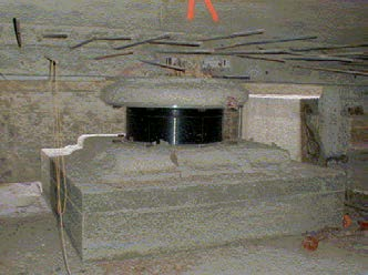 Το Mackay Mines είναι το δεύτερο ιστορικό κτίριο στις Ηνωμένες Πολιτείες με ενίσχυση με σεισμική μόνωση βάσης.