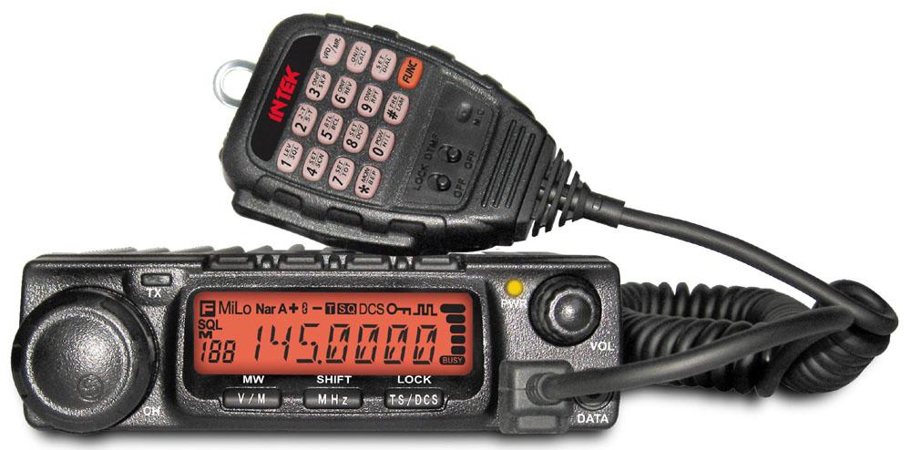 VHF - UHF Αυτοκινήτου HR 200 S VHF Συχνότητα λειτουργίας : VHF FM 144-146 MHz (136-174 MHz) 50 W : UHF FM 430-440 MHz (400-490 MHz) 40 W : AIR BAND 118-136 MHz VHF AM (RX only). Αποσπώμενη πρόσοψη.