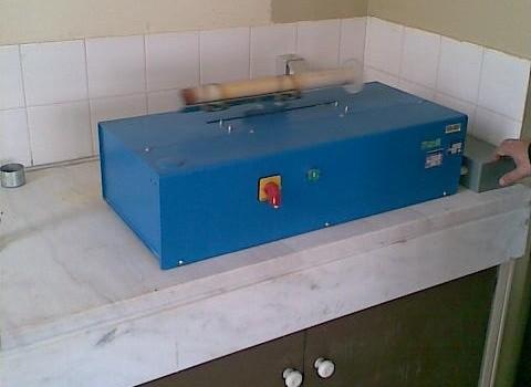 βραδέως μέχρι το διάλυμα να φτάσει την στάθμη των 381 mm μετά την απόσυρση του σωλήνα. Eικ. 6.