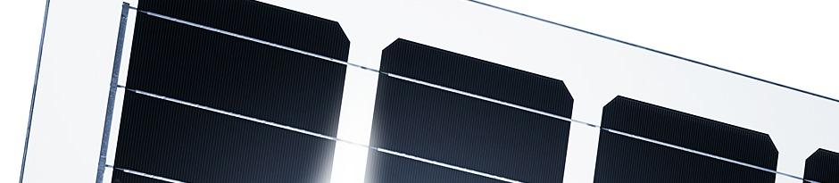 Solar Innova χρησιµοποιεί τις τελευταίες υλικά για την κατασκευή φωτοβολταϊκών πλαισίων.