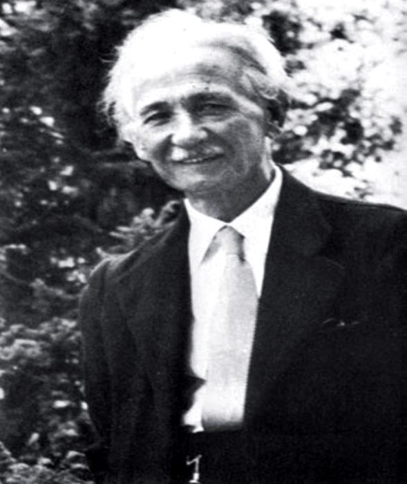 Αλέξανδρος Δελμούζος (1880-1956). Έλληνας παιδαγωγός. Ο πρώτος που εφάρμοσε συστηματικά το θεσμό των σχολικών κοινοτήτων, ο οποίος ήταν προάγγελος των μαθητικών κοινοτήτων.