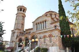 Αγίων Αποστόλων Στην αρχή της οδού Ολύμπου, κοντά στα δυτικά τείχη της Θεσσαλονίκης και νότια της Ληταίας Πύλης, βρίσκεται ο ναός των Αγίων Αποστόλων.