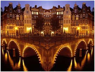 Βρυξέλλες Οι Βρυξέλλες θεωρούνται µία από τις πιο όµορφες πόλεις της Ευρώπης.