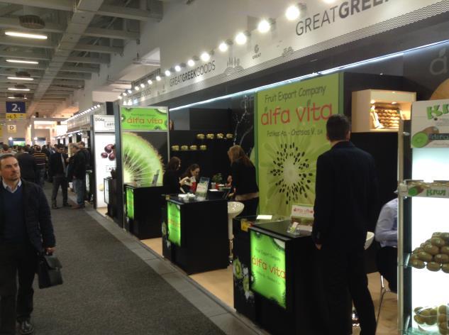 FRUITLOGISTICA 2016 FRUITLOGISTICA 2016 Η, μέσα στο τριήμερο της έκθεσης, διοργάνωσε πάνω από 200 προγραμματισμένες συναντήσεις με ποιοτικούς αγοραστές νωπών φρούτων και λαχανικών και αρκετοί Έλληνες