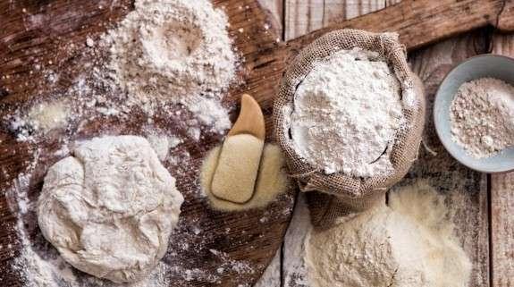 ΠΤΥΧΙΑΚΗ ΕΡΓΑΣΙΑ Η Διατροφική Αξία Αλεύρων Ζέας Και Η Περιεκτικότητάς