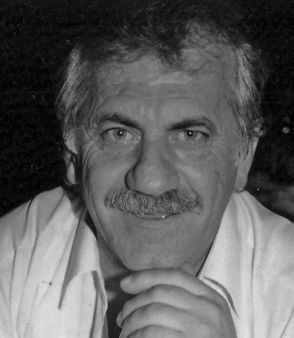 Φιλαδέλφειας-Κόκκινου Μύλου. Στην τελευταία του κατοικία τον συνόδευσε η οικογένειά του, συγγενείς, φίλοι και πολλοί χωριανοί. Ας είναι ελαφρύ το χώμα της Αττικής γης που τον φιλοξενεί.