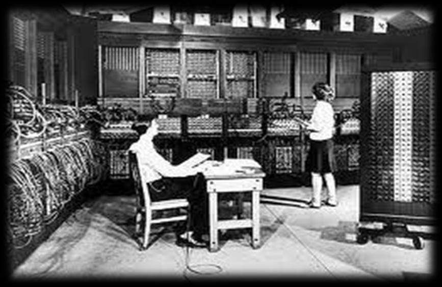 ENIAC, 1946 Ο ENIAC είχε ένα σοβαρό μειονέκτημα, κάθε φορά που επρόκειτο