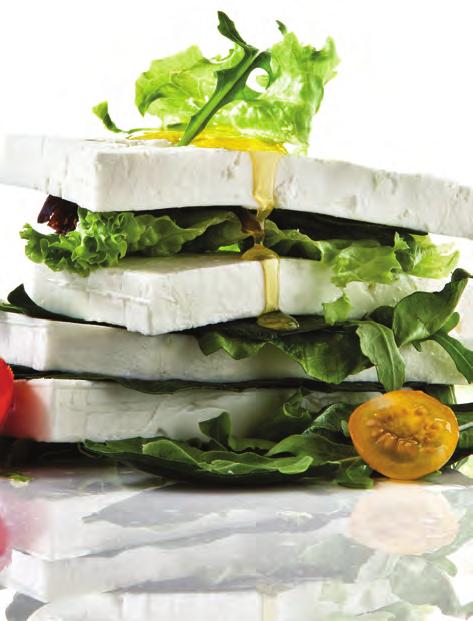 ΚΑΤΣΙΚΙΣΙΟ ΤΥΡΙ GOAT CHEESE Παραδοσιακό λευκό τυρί, δίμηνης ωρίμανσης, πλούσιο σε θρεπτικά συστατικά, με ιδιαίτερη και ήπια πικάντικη γεύση.