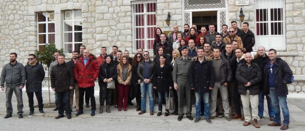Επίσκεψη Αποφοίτων Τάξης 2003 Το Σάββατο 3 Δεκεμβρίου 2016 πραγματοποιήθηκε στην Σχολή Μονίμων Υπαξιωματικών, επίσκεψη αποφοίτων της Σχολής Τάξεως 2003.