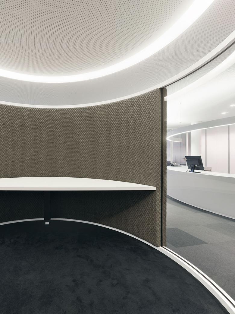 Ippolito Fleitz Group, Redesign of an Office