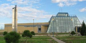 διεθνή ορολογία CMCs (Calibration and Measurement Capability). Σε κάθε διεργαστηριακή, συμμετέχουν τα εθνικά ινστιτούτα των χωρών ή και μεγάλα ιδιωτικά.