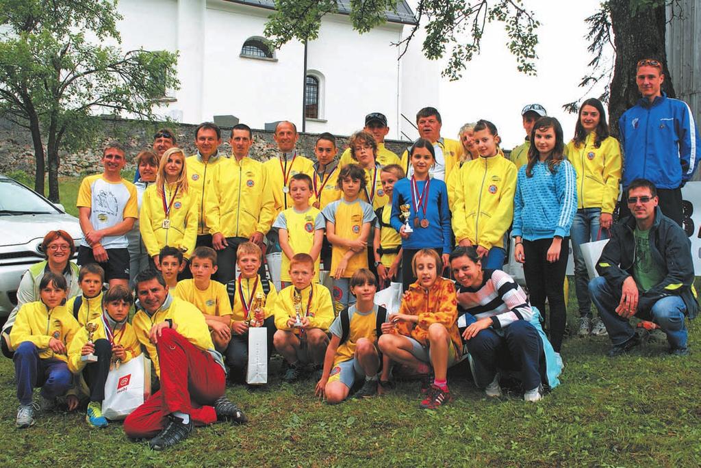 Barbara Klanπek Golf klub Arboretum uspeπno in ambiciozno Sezona golfa je æe v polnem teku in Golf klub Arboretum nadaljuje z uspehi na tekmovalnem podroëju na vseh starostnih nivojih.