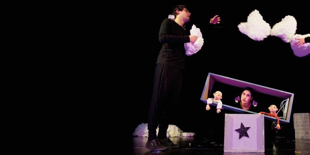 Dóra Gimesi Kako ujeti zvezdo Lutkovna predstava Mini teater Ljubljana Režiserka: Ágnes Kuthy Igrajo: Saša Pavlin Stošić, Tadej Pišek, Robert Korošec Dramaturginja: Dóra Gimesi Avtor likovne podobe: