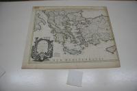 Dressee sur un grand nombre de memoires anciens et nouveaux, sur ceux de Mrs. Wheler et Tournefort, sur les observations astronomiques de Mr.