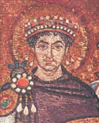 Γ Το βυζαντινό κράτος, μια δύναμη που μεγαλώνει 13. Ο Ιουστινιανός μεταρρυθμίζει τη διοίκηση και τη νομοθεσία Στις αρχές του 6ου αιώνα, η αυτοκρατορία αντιμετωπίζει προβλήματα.