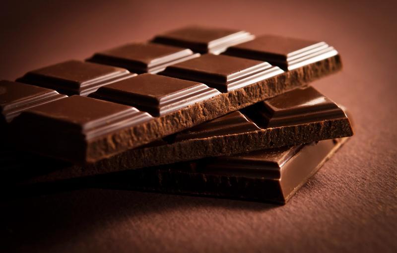 Ο σκοπός της εργασίας Ο σκοπός της εργασίας μας είναι να μάθουμε αν έχουν συντηρητικά οι σοκολάτες, αν έχουν να μάθουμε πόσα έχει μια σοκολάτα, ποια είναι αυτά και αν είναι επιβλαβή για τον οργανισμό