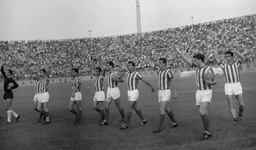 ΙΣΤΟΡΙΑ 14.7.1968 Ακόμα ένα ματς στο Φάληρο κόντρα στην ΑΕΚ, για ακόμα μια φορά νικητής ο Θρύλος!