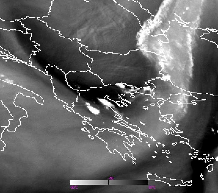 Στις 13:00 UTC (εικόνα 126β) αναπτύχθηκαν κύτταρα στην περιοχή Ε σε ασθενές όριο υγρού-ξηρού αέρα ενώ αντίθετα στην Ζ αναπτύχθηκαν νέφη σε ευδιάκριτο όριο.