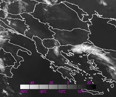 µέτρων εκτείνεται από την Αφρική προς την αλκανική χερσόνησο και αλλάζει πορεία πάνω από την Αλβανία (κόκκινο βέλος) µε κατεύθυνση προς τα νοτιοανατολικά σε αντίθεση µε τις ισουψείς χαµηλότερων