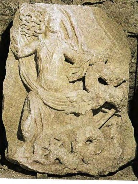 Η Δήμητρα σε άρμα που το τραβούν δράκοντες (D