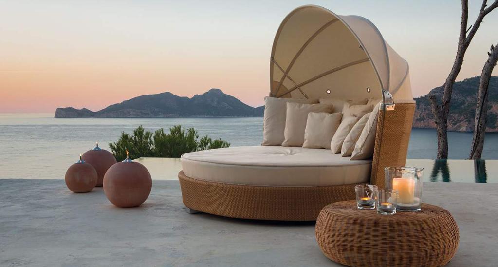 ROMANTIC Ξαπλώστρα ref. 71698 Corner table ref.