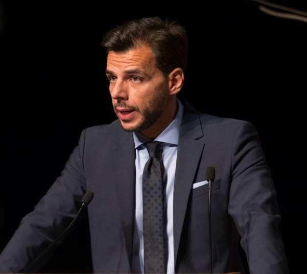 Βασίλης Αποστολόπουλος: Να δώσουμε έξυπνα κίνητρα για