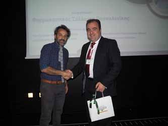 έπρεπε να είναι ο ρόλος των Ακαδημαϊκών Ιδρυμάτων στην ανάπτυξη νέων φαρμάκων;» επιχείρησε να δώσει απαντήσεις μέσα από την ομιλία του για την «Ανάπτυξη φαρμακευτικού προϊόντος: Μία νέα εποχή», ο κ.