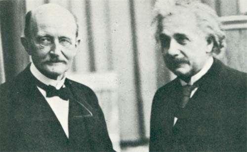 Βέβαια ο Bohr όπως προηγούμενα ο Planck και ο Einstein μπόρεσε να φτάσει στην διατύπωση των συνθηκών που φέρουν τ όνομά του μόνον αφού προηγούμενα τα