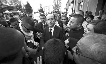 Δευτέρα 7 Μαΐου 2012 Μonday, May 7, 2012 HΠΑΚόσμος 26 GreekNews Οι εκλογές στο Σλέσβικ-Χολστάιν, κρίσιμο τεστ για τη Μέρκελ Βερολίνο Οι πολίτες του γερμανικού κρατιδίου Σλέσβικ-Χολστάιν ψήφισαν την
