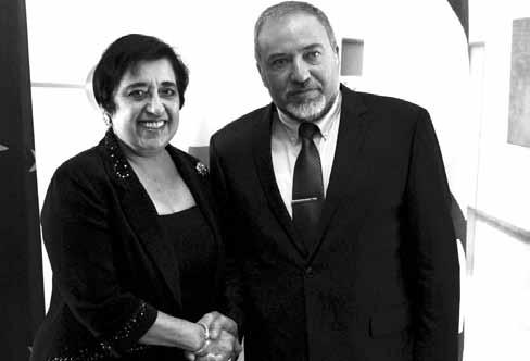 Cyprus 38 GreekNews Δευτέρα 7 Μαΐου 2012 Μonday, May 7, 2012 Cyprus is the corridor of Israel to the West, Marcoullis remarks From last page fias and President Peres last year and the visit of Prime