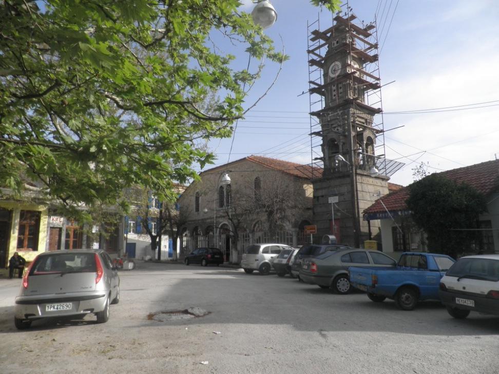 ΑΞΙΟΘΕΑΤΑ ΠΑΝΗΓΥΡΙΑ Εκκλησία Ταξιαρχών Αξιοθέατα του χωριού αποτελούν η εκκλησίατου Ταξιάρχη.Έναέργο του 1836, με εικόνα του αρχαγγέλου σε ξυλόγλυπτο εικονοστάσι και ωραίο ξυλόγλυπτοτέμπλο.