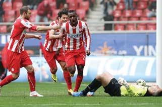 «γύρισε» το ματς και κέρδισε 2-1 με κοντινή κεφαλιά του