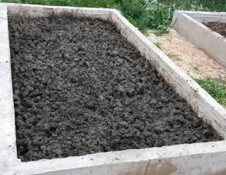 Η διαδικασία επίσης γινόταν σε καθημερινή βάση με σκοπό το υλικό να μπορεί να δεχθεί και να απορροφήσει στο σύνολο της διαδικασίας όσο
