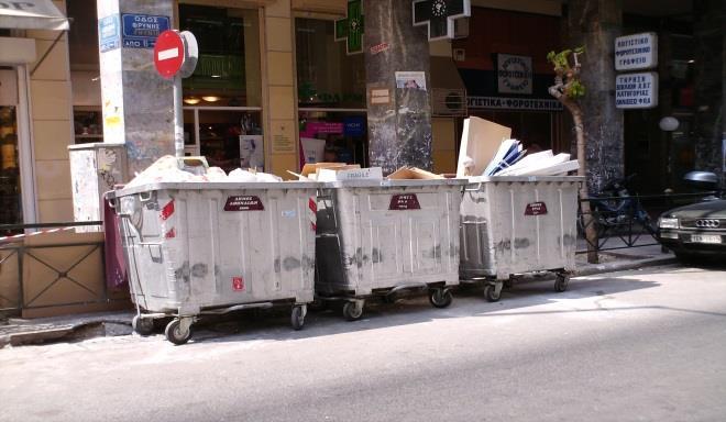 3 Συλλογή Η συλλογή των προσωρινά αποθηκευμένων στερεών αποβλήτων πραγματοποιείται σε τακτά χρονικά διαστήματα ανάλογα με τους παραγόμενους όγκους σε κάθε περιοχή.