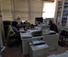 70 ΓΡΑΜΜΑΤΕΙΕΣ: Sectretariats > Γραμματεία Tμήματος School Secretariat Ώρες επικοινωνίας: 10.00-13.00 [Κτίριο Εδρών, 7ος όροφος] F. 2310.99.5597 e: info@arch.auth.gr Contact hours: 10.00-13.00 [Ktirio edron, 7th floor] Προϊσταμένη: Νίτσιου Παρασκευή, Τ: 2310.