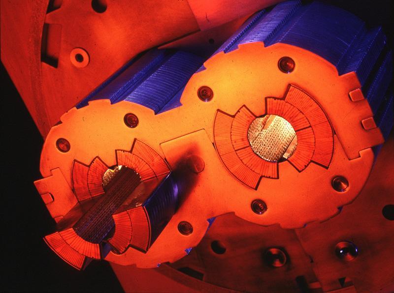 Μαγκήηεξ θαμπύιςζεξ (Bending Magnets) ζην Tevatron and LHC