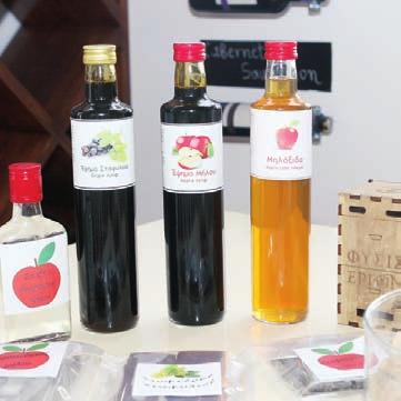 μας κατευθυνόμαστε προς την Κακοπετριά και τον κατασκηνωτικό χώρο των Πλατανιών. Αν δεν βιάζεστε να φτάσετε στον προορισμό σας μια στάση εδώ είναι ιδανική, ειδικά για τους φυσιολάτρες.