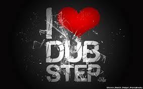 DUBSTEP Η Ντάμπστεπ (Dubstep) είναι είδος ηλεκτρονικής χορευτικής
