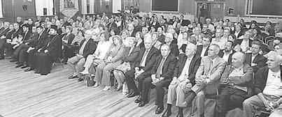 Είναι ο Ντέρεκ Μόργκαν και η Πηνελόπη Γκαρσία που χρονολογούνται 2013