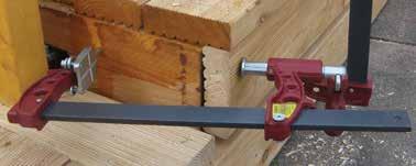 Jednoduché spracovanie celého korpusu Silky Pocketboy ĺžka listu 170 mm, celková dĺžka 37cm otvorená, 21cm zatvorená, 10 zubov na mm. Hmotnosť 0g samostatne, 280g s puzdrom.