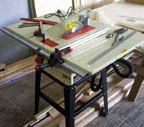 výkon (400 V) 2,8 / 1,5 kw Kotúč 250 x mm Otáčky 4000 ot. / Min.