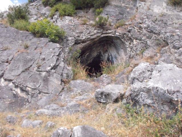 Δεύτερο επίπεδο σπηλαίου Αγίου