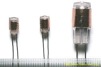 Cathode (-) & Anode (+) ghi rõ Điện dung (μf)