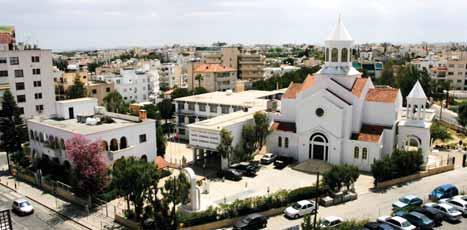 Πανοραμική άποψη του αρμενικού συμπλέγματος στην οδό Αρμενίας στο Στρόβολο (Μητρόπολη, Εκκλησία Παναγίας, Σχολείο Ναρέκ, Μνημείο Αρμενικής Γενοκτονίας).